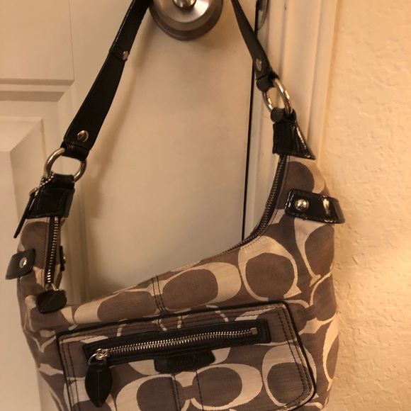 Coach Handbags - Coach Hobo bag